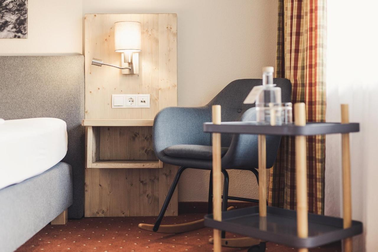 Hotel Johanna Mitten Im Oetztal Umhausen Kültér fotó