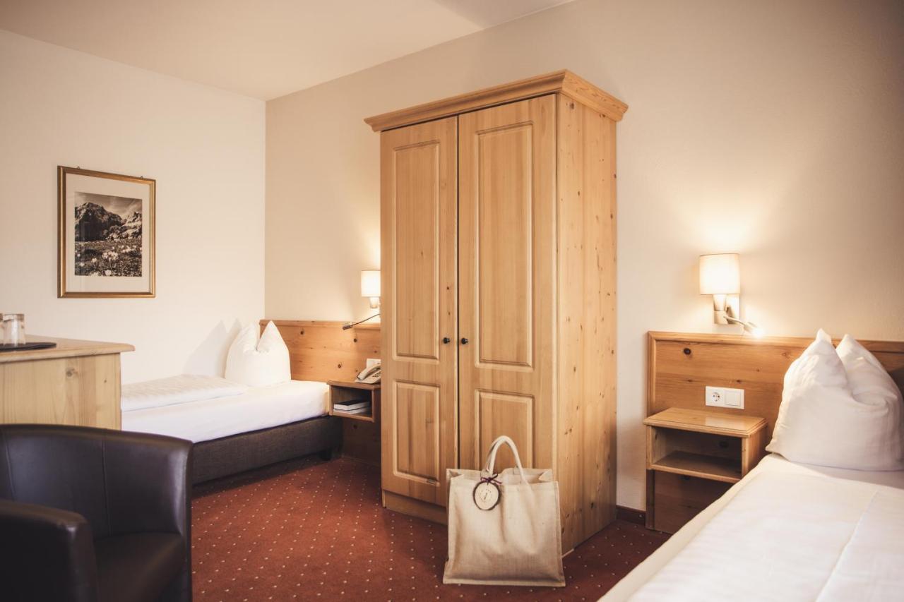 Hotel Johanna Mitten Im Oetztal Umhausen Kültér fotó