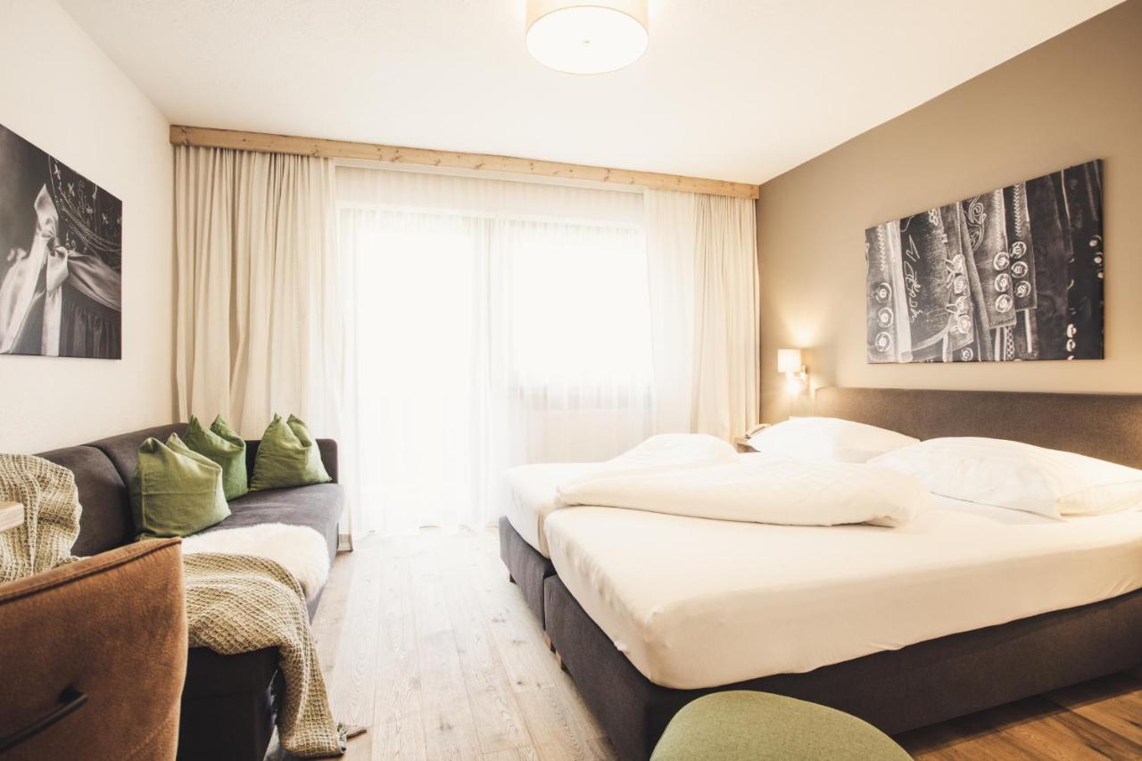 Hotel Johanna Mitten Im Oetztal Umhausen Kültér fotó