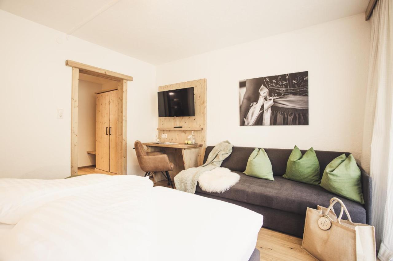 Hotel Johanna Mitten Im Oetztal Umhausen Kültér fotó
