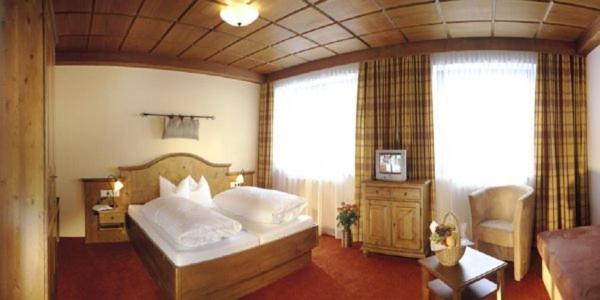 Hotel Johanna Mitten Im Oetztal Umhausen Kültér fotó